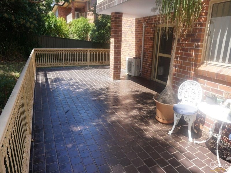 2/35 Chapman Street, Gymea NSW 2227