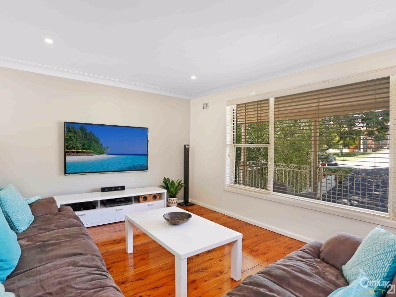 296 Gymea Bay Road, Gymea Bay NSW 2227