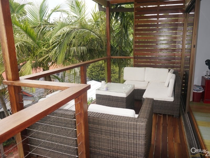 5 Vernon Avenue, Gymea Bay NSW 2227