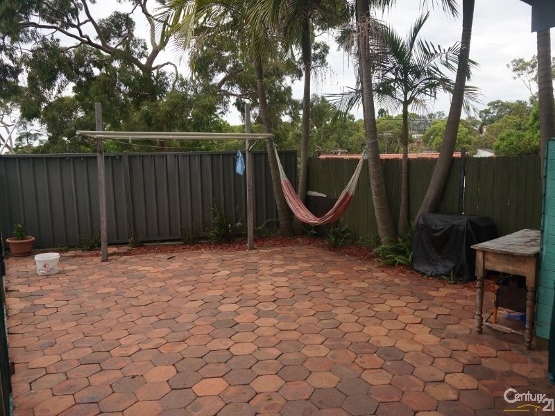 5 Vernon Avenue, Gymea Bay NSW 2227