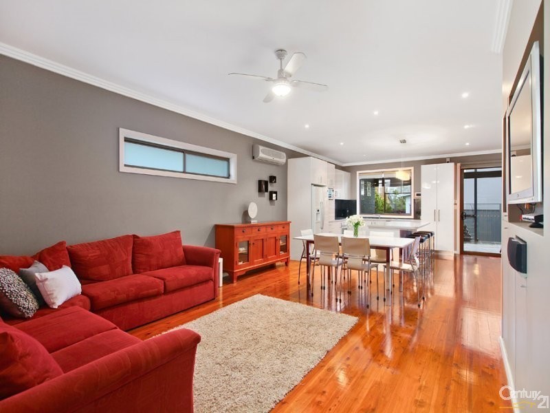 272 Gymea Bay Road, Gymea Bay NSW 2227