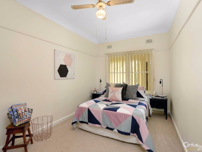 6 Kanangur Avenue, Gymea NSW 2227