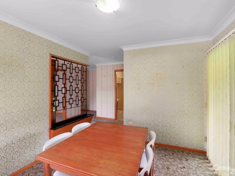 15 Canberra Road, Sylvania NSW 2224