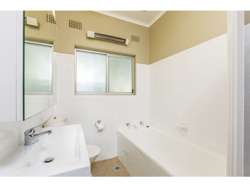 18 Nyinya Avenue, Gymea NSW 2227