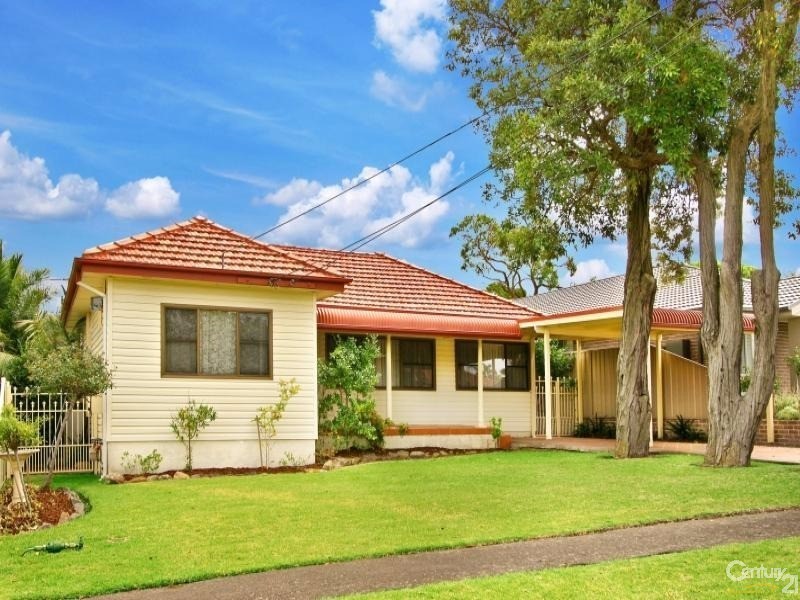 11 Kirrawee Avenue, Kirrawee NSW 2232