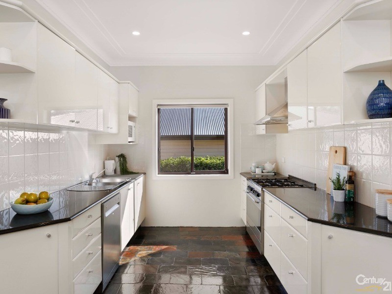 25 Orana Avenue, Kirrawee NSW 2232