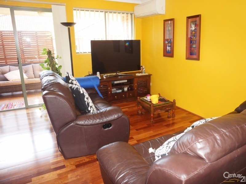 8/25 Koorabel Avenue, Gymea NSW 2227