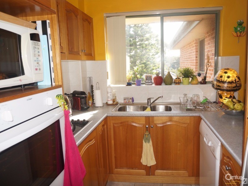 8/25 Koorabel Avenue, Gymea NSW 2227