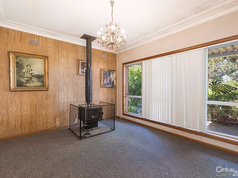 7 Bath Road North, Kareela NSW 2232