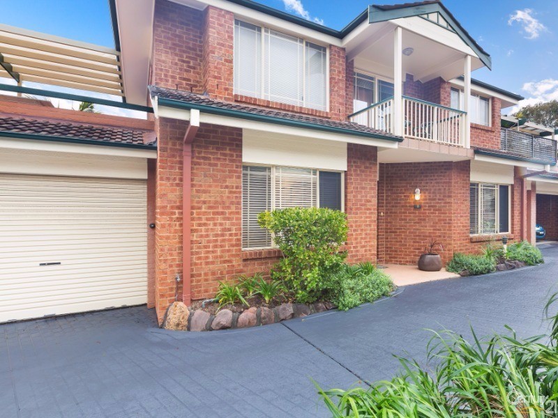 8/33-37 Gannons Road, Caringbah NSW 2229