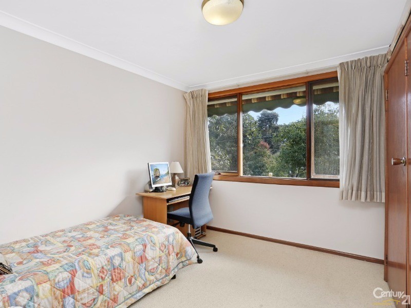 26 Avenel Road (cnr Tathra Place), Gymea Bay NSW 2227
