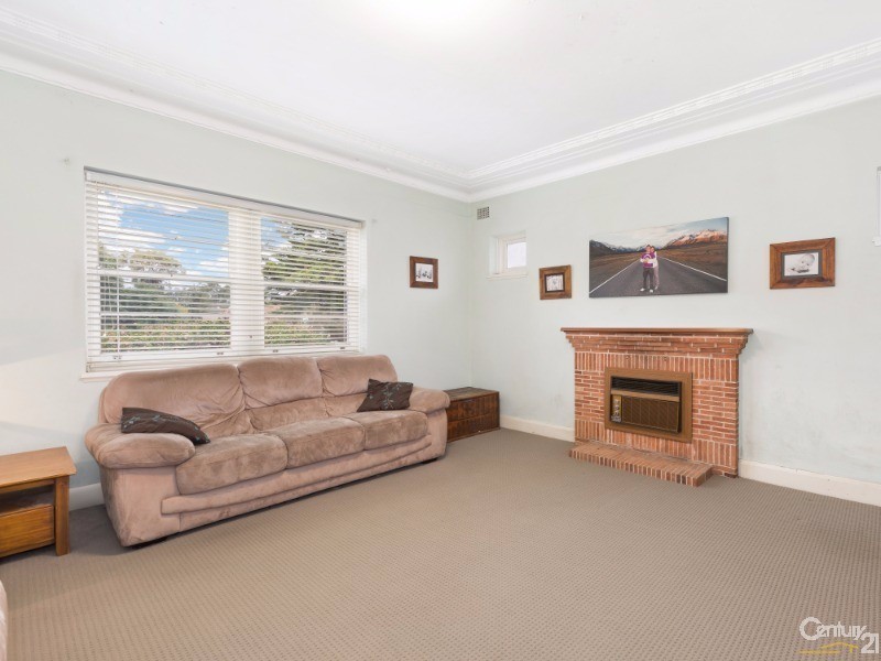 19 Churchill Avenue, Kirrawee NSW 2232