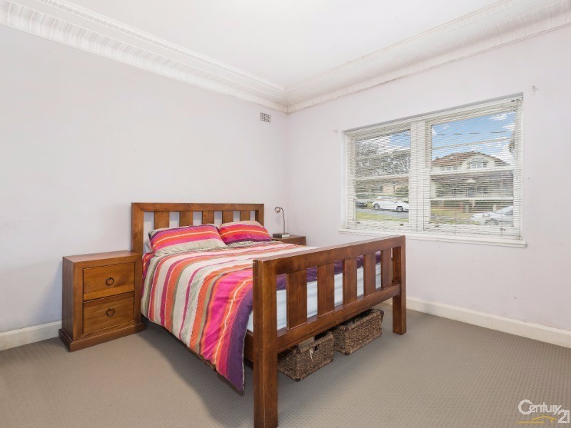 19 Churchill Avenue, Kirrawee NSW 2232