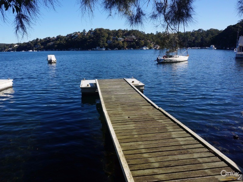 10 Maroopna Road, Yowie Bay NSW 2228