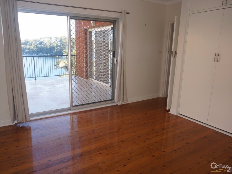 10 Maroopna Road, Yowie Bay NSW 2228