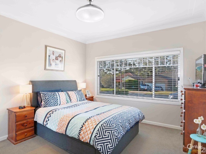 18 Carter Crescent, Gymea Bay NSW 2227