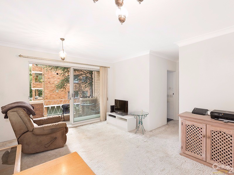 1/16 Kiora Road, Miranda NSW 2228