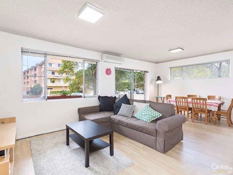 1/31 Talara Road, Gymea NSW 2227