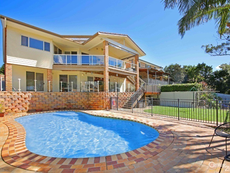 15 Carter Crescent, Gymea Bay NSW 2227