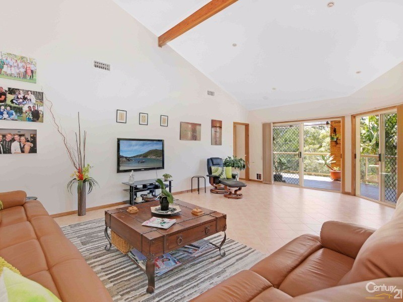 15 Carter Crescent, Gymea Bay NSW 2227