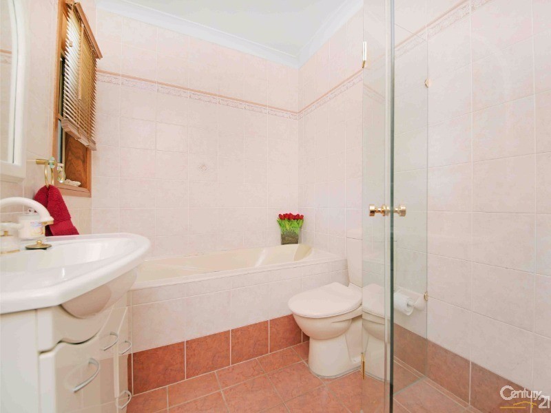 15 Carter Crescent, Gymea Bay NSW 2227