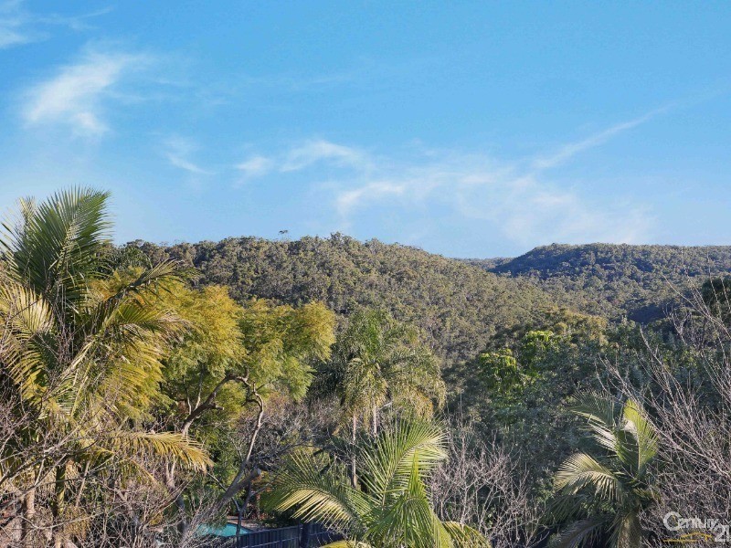 2 Gore Avenue, Kirrawee NSW 2232