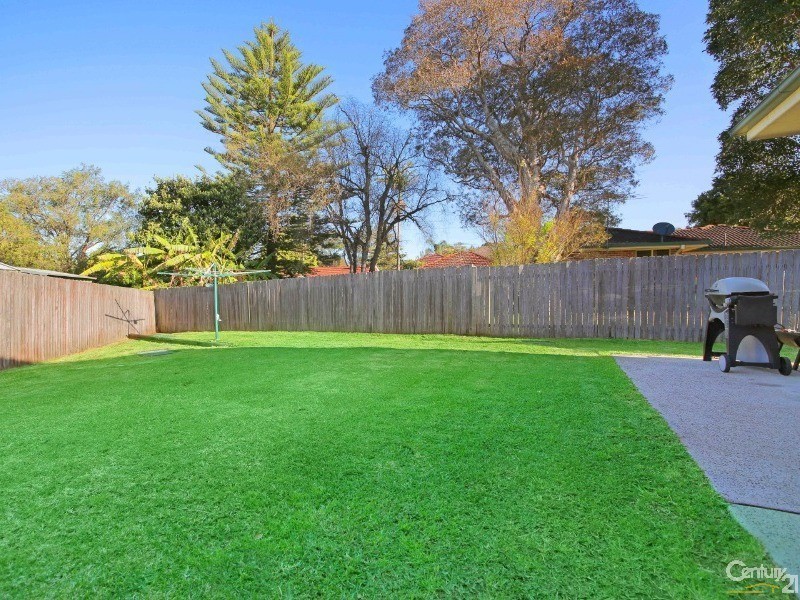 2/10 Dameeli Avenue, Kirrawee NSW 2232