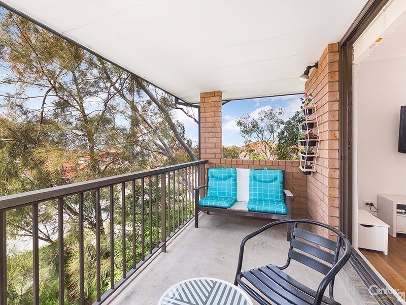 59/131 Oak Road, Kirrawee NSW 2232