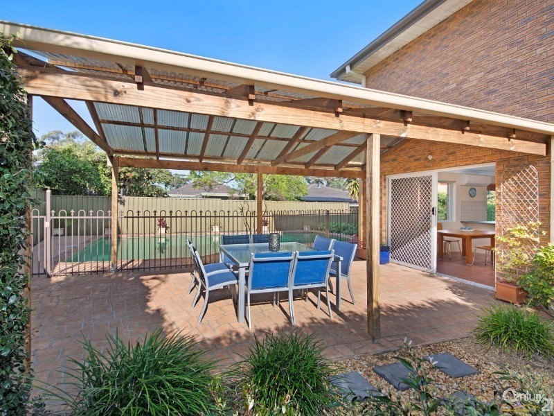 9 Blue Gum Avenue, Gymea Bay NSW 2227