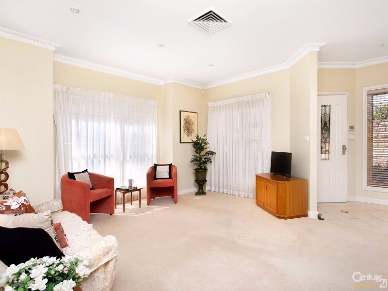 3/62 Jacaranda Road, Caringbah NSW 2229