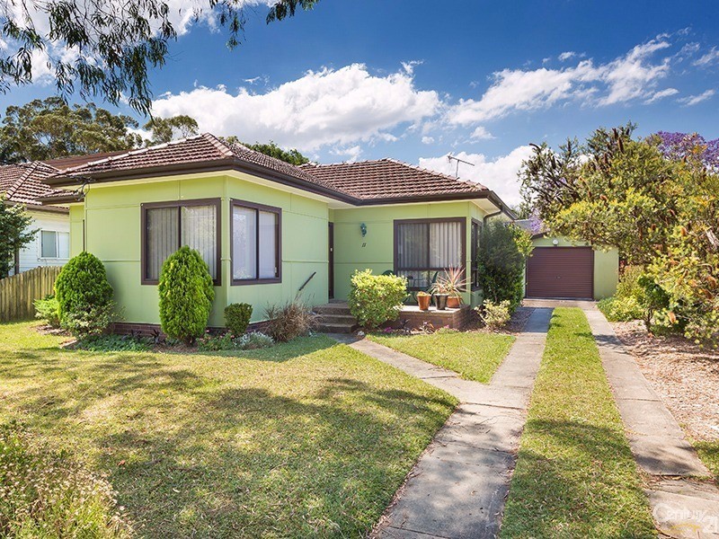 11 Kanning Avenue, Gymea Bay NSW 2227