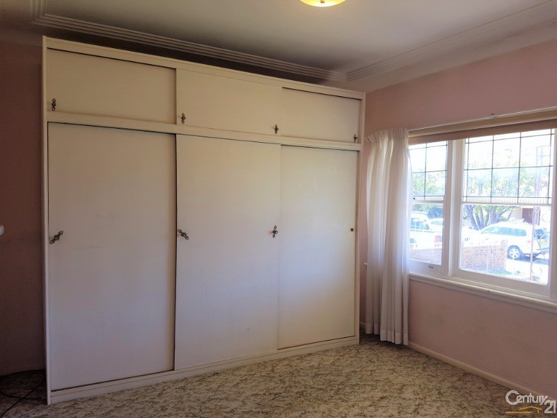 40 View St, Miranda NSW 2228