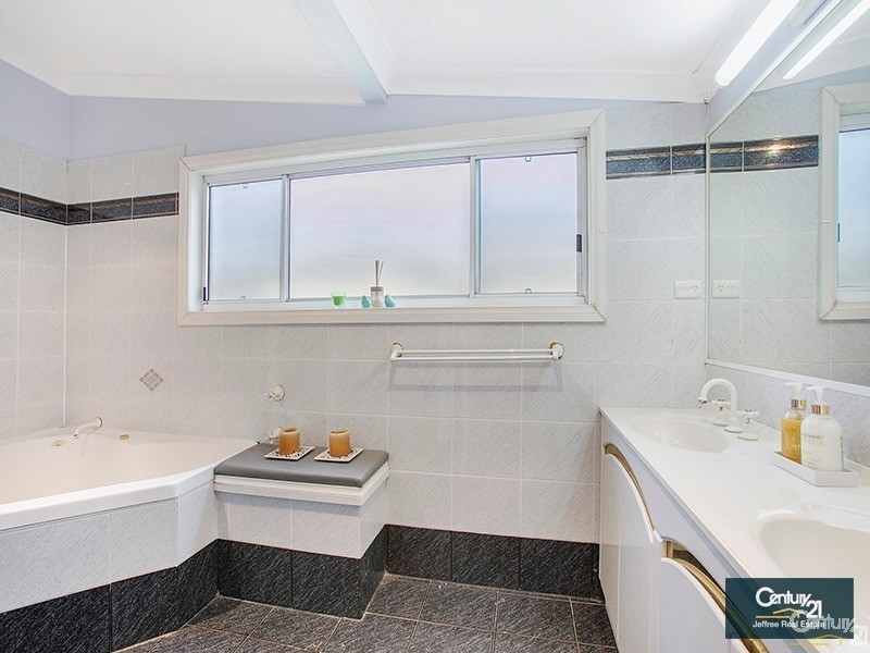 14 Warcoo Ave, Gymea Bay NSW 2227