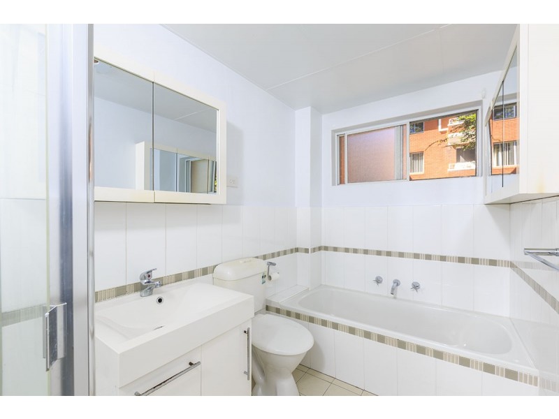 9/16 Kiora Rd, Miranda NSW 2228