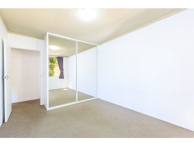 9/16 Kiora Rd, Miranda NSW 2228