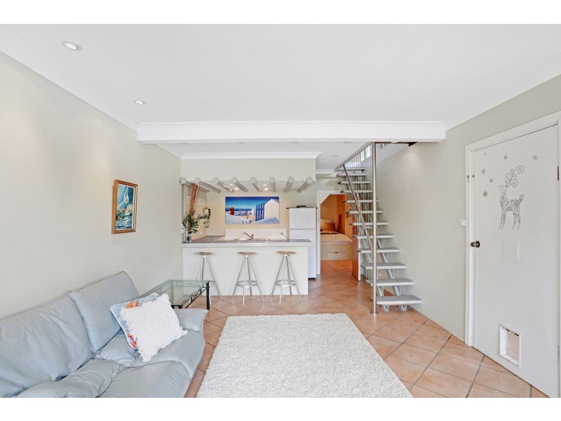 11 Berrima Street, Heathcote NSW 2233