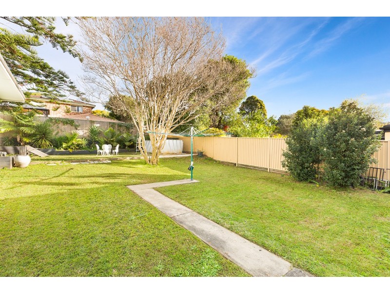 60 Easton Avenue, Sylvania NSW 2224