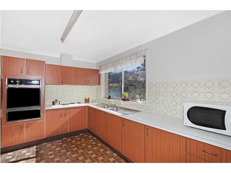 24 Bathurst Street, Gymea NSW 2227