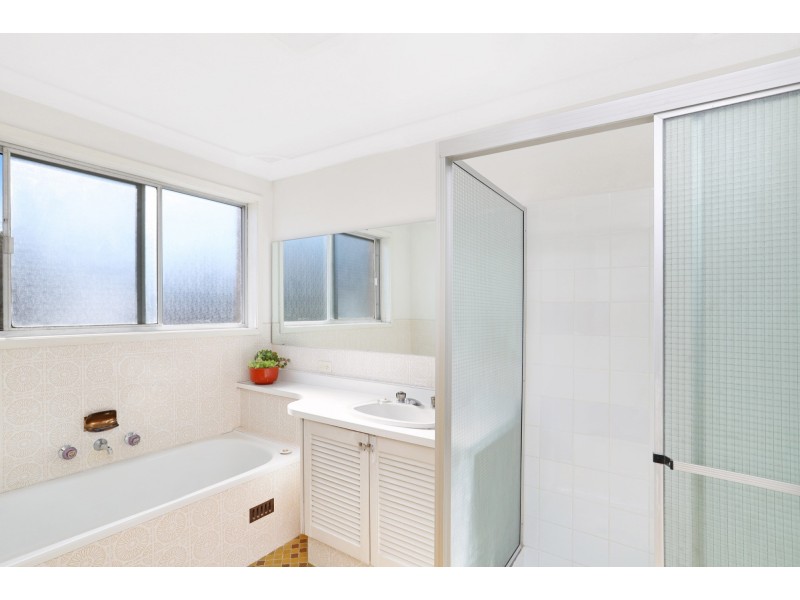 24 Bathurst Street, Gymea NSW 2227