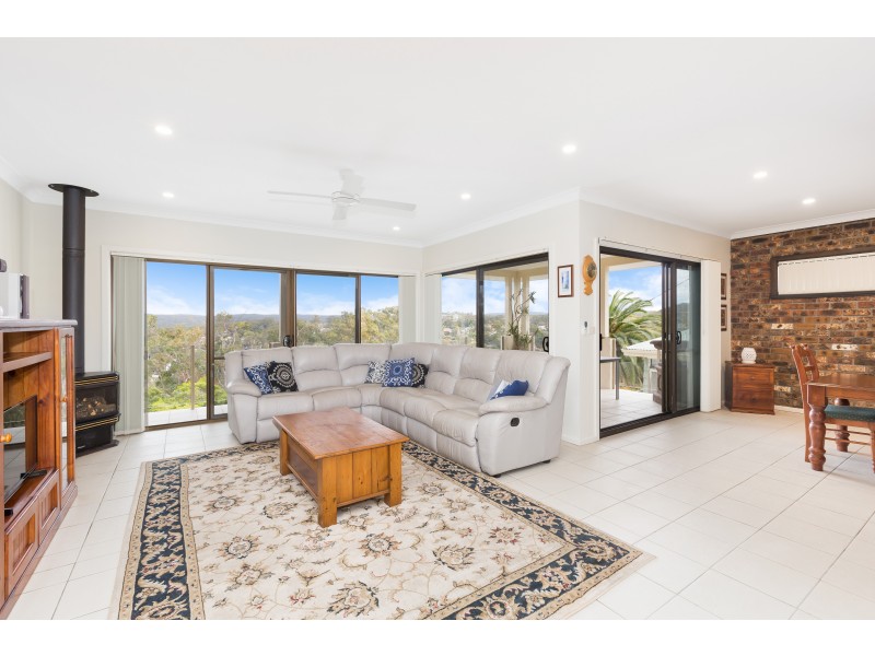 82 Arcadia Avenue, Gymea Bay NSW 2227