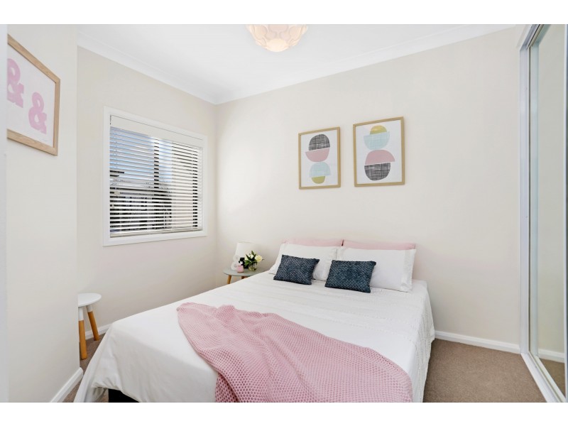 2/17-21 Clements Parade, Kirrawee NSW 2232