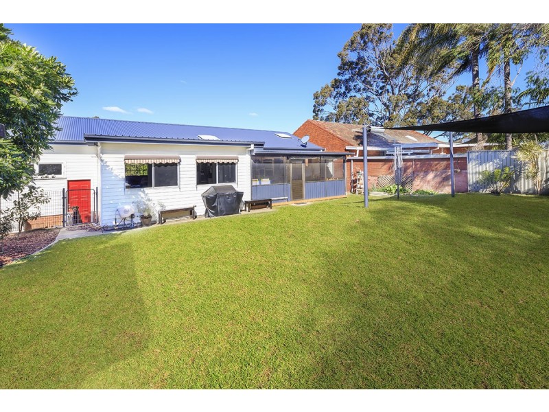 1 Mypolonga Avenue, Gymea Bay NSW 2227