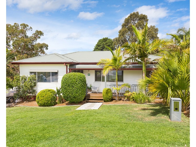 2 Seventh Avenue, Jannali NSW 2226