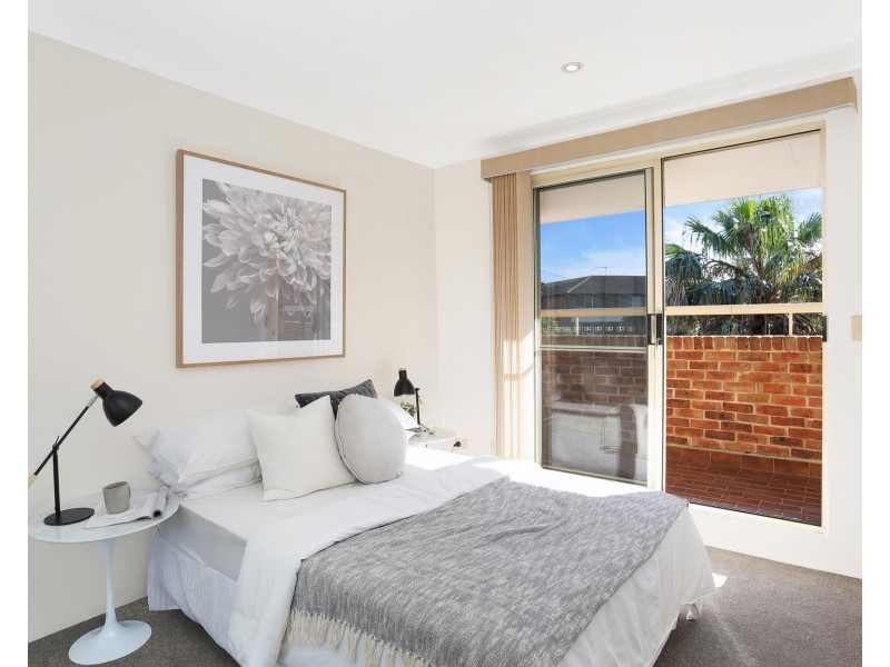 29/10-14 Warburton Street, Gymea NSW 2227