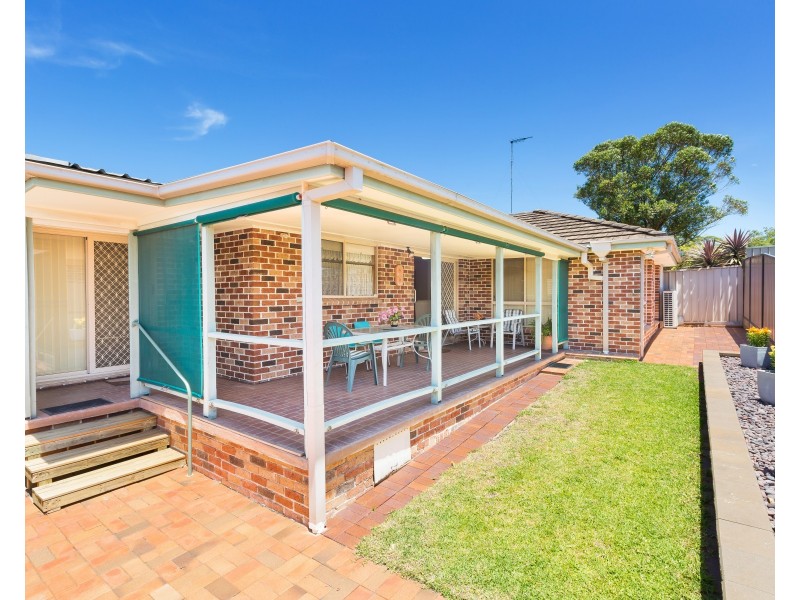 2/35 Milburn Road, Gymea NSW 2227