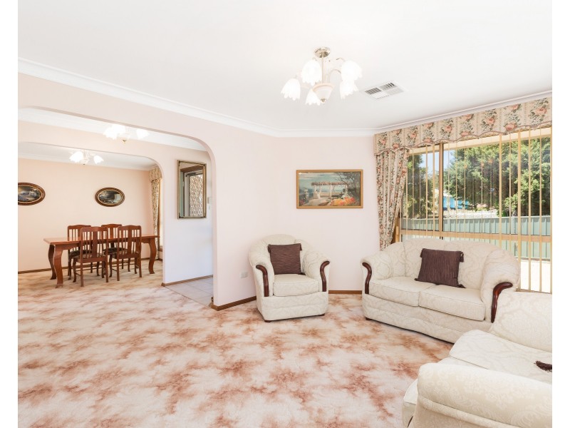 2/35 Milburn Road, Gymea NSW 2227