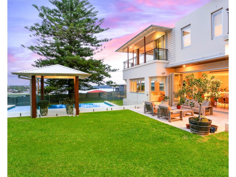 126 Ellesmere Road, Gymea Bay NSW 2227