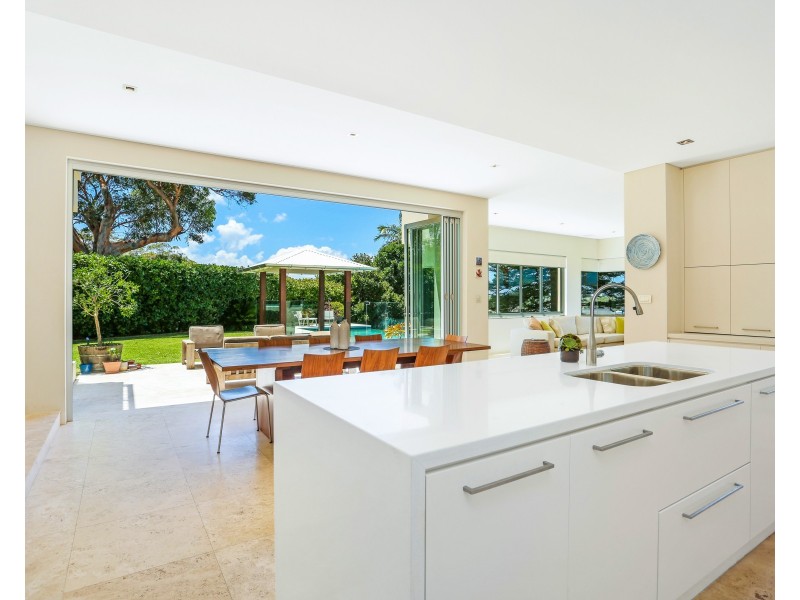 126 Ellesmere Road, Gymea Bay NSW 2227