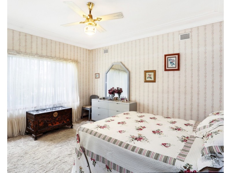 14 Bonnie View Street, Gymea NSW 2227