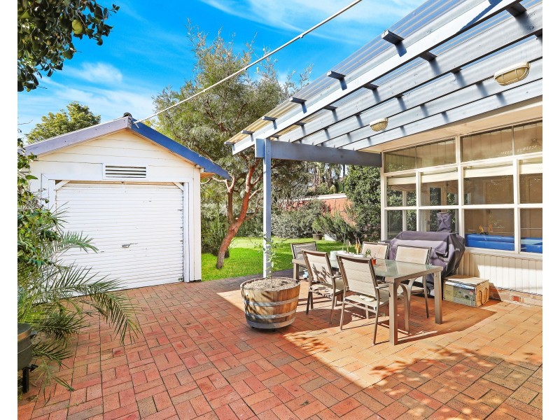 262 Gymea Bay Road, Gymea Bay NSW 2227